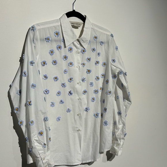 Anthropologie Dhruv Kapoor shirt with embroidered sequin daisies - Picture 3 of 11